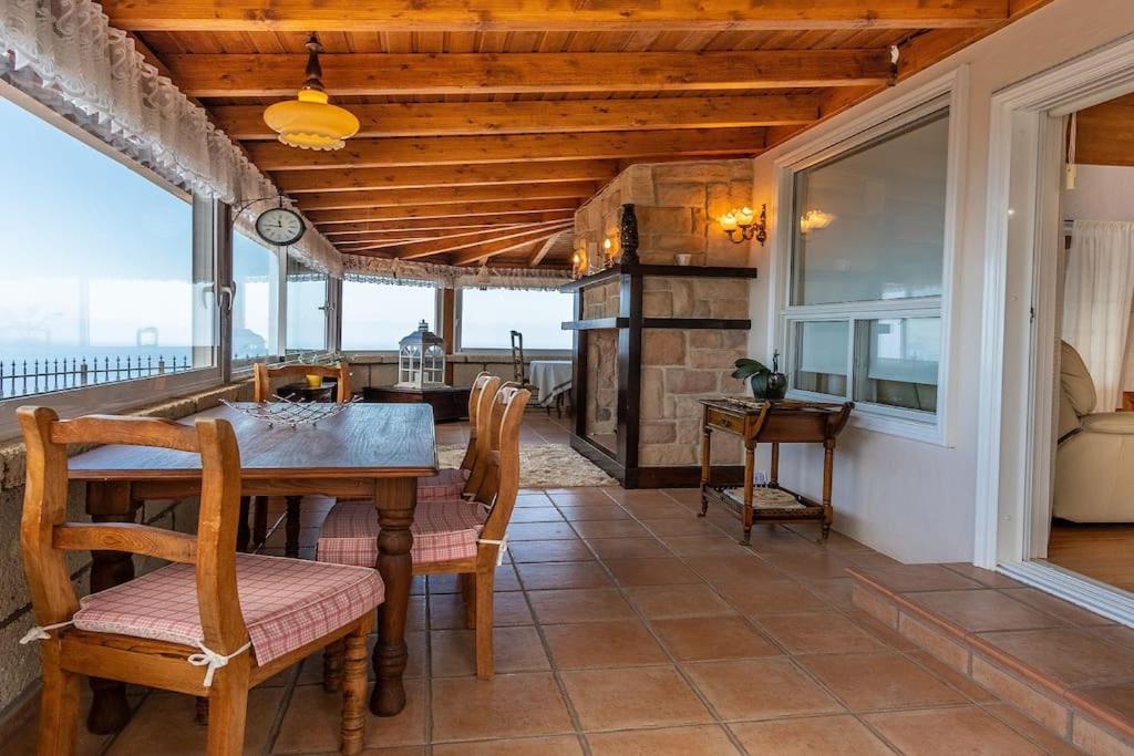 Villa Carlitos Vistas Al Mar Y A La Montana Адехе Екстер'єр фото